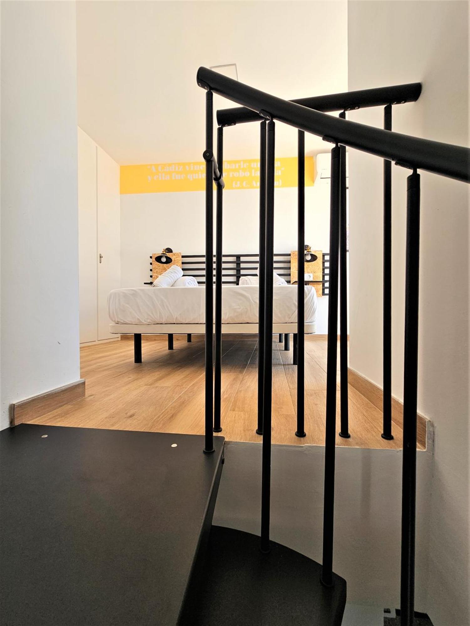 Apartamentos Plaza Santo Domingo Cadiz Ngoại thất bức ảnh