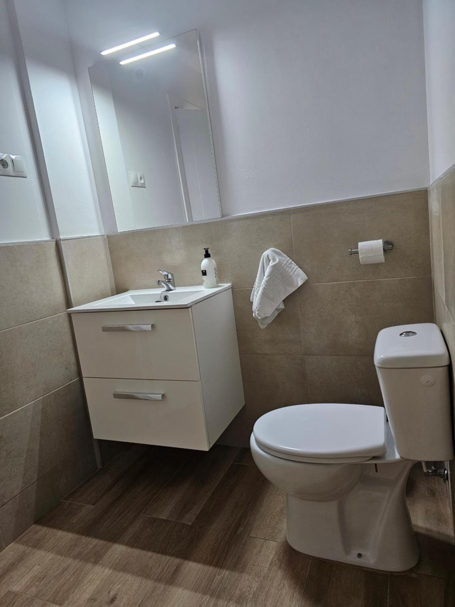 Apartamentos Plaza Santo Domingo Cadiz Ngoại thất bức ảnh